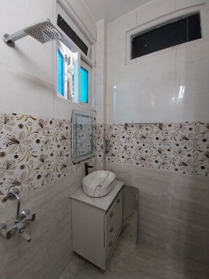 Bathroom in 3 BHK Builder Floor at Sector 31 – for Rent