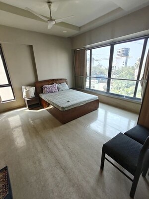 Bedroom in 3 BHK Apartment at Bandra West – for Rent
