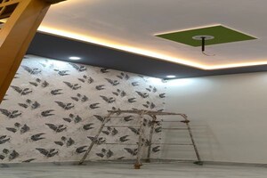 Master Bedroom in 2 BHK Independent House at Khushboo Complex, Fazullaganj – for Sale