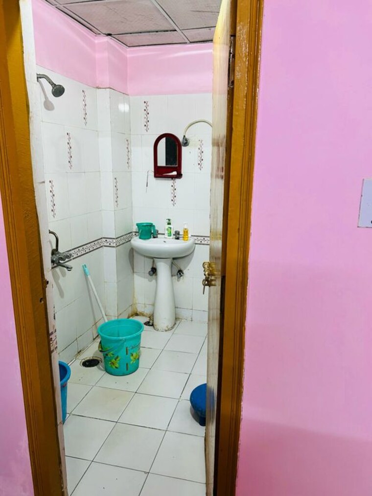 Bathroom, silver-line-h-block 2 Bedroom 1080 Sq.Ft. Apartment In Chinhat Lucknow 10185008