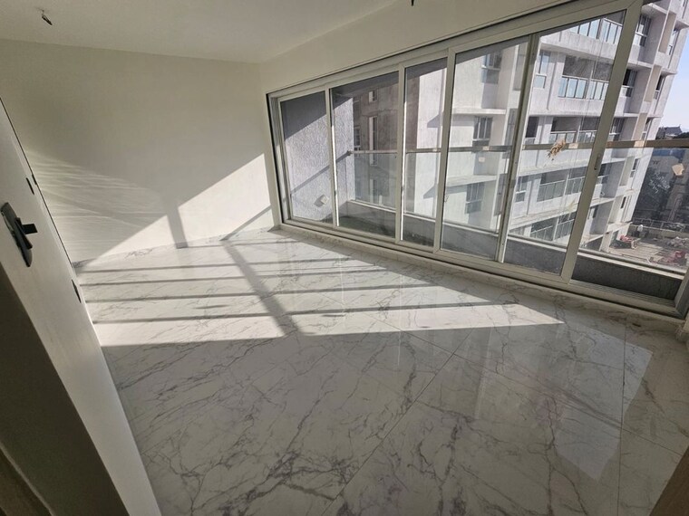 Balcony, shagun-krishvi-heights 2 Bedroom 913 Sq.Ft. Apartment In Girgaon Mumbai 10181475