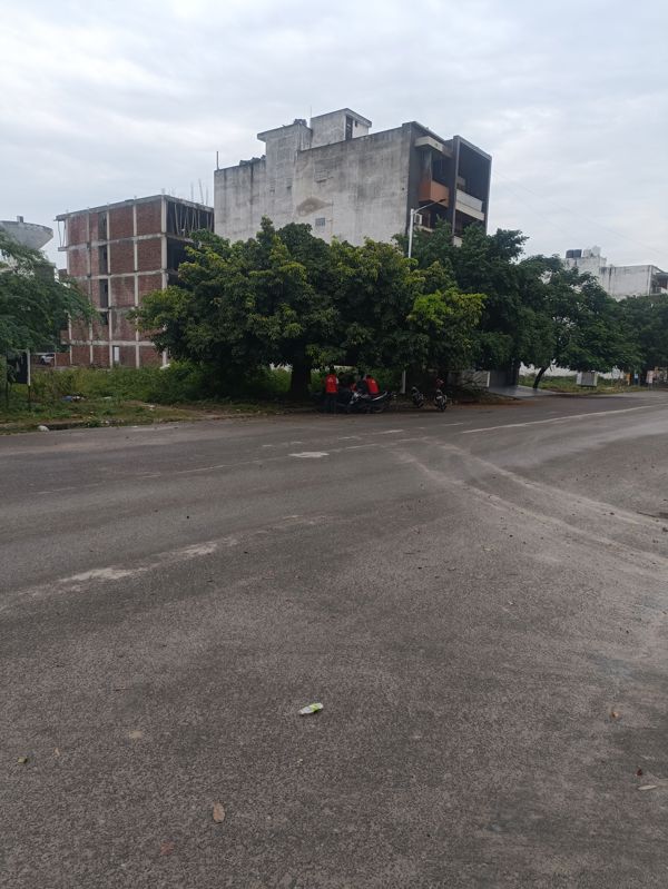 Plot For Sale in Kalkere