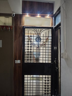 Kitchen in 2 BHK Builder Floor at Dwarka Mor – for Rent