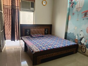Bedroom in 2 BHK Builder Floor at Dwarka Mor – for Rent