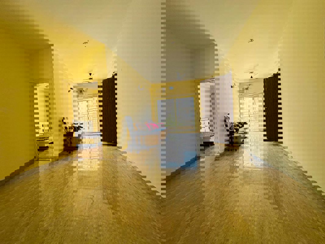 3.5 BHK + Pooja Room,Servant Room,Study Room 300 Sq.Yd. Builder Floor in Puri Aman Vilas