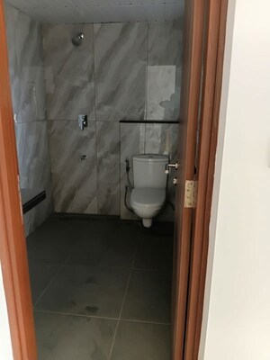 Bathroom in 4 BHK Apartment at Prestige Beverly Hills, Kokapet – for Sale