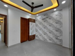 Bedroom in 3 BHK Builder Floor at BPTP District 3, Sector 85 – for Sale