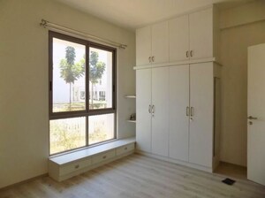 Room in 3 BHK Villa at Hiranandani The Villas, Devanahalli – for Rent