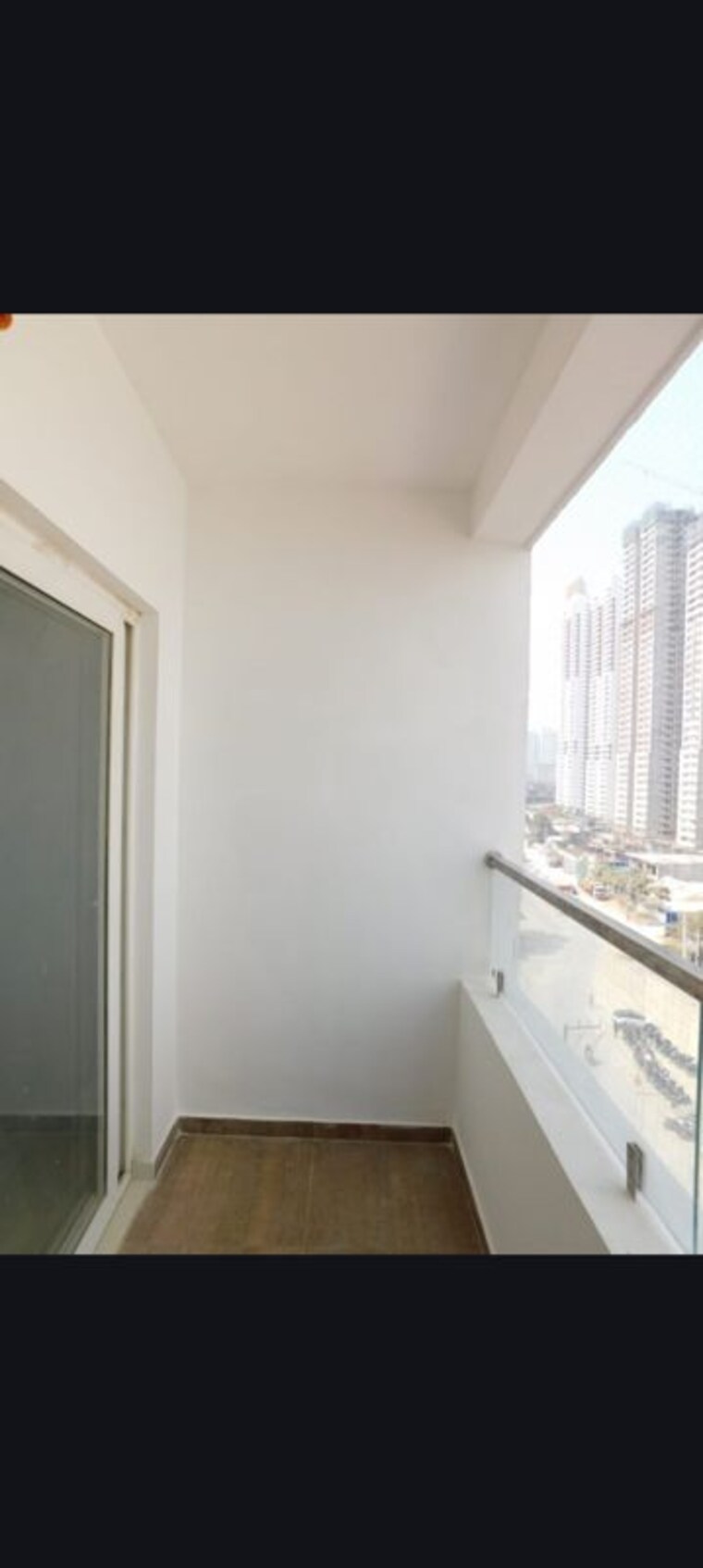 Balcony, riddhi-saphire 2.5 Bedroom 1625 Sq.Ft. Apartment In Narsingi Hyderabad 10185161