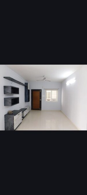 Room in 2.5 BHK Apartment at Riddhi Saphire, Narsingi – for Sale