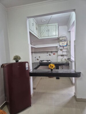 Furnished Amenities in 1 BHK Builder Floor at Gomti Nagar – for Rent