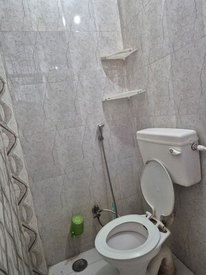Bathroom in 1 BHK Builder Floor at Gomti Nagar – for Rent