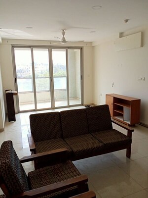 Team Area in 3 BHK Apartment at Kumar Parc Residences, Hadapsar – for Sale