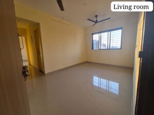 Room in 2 BHK Apartment at Sneh CHS Goregaon East, Goregaon East – for Rent