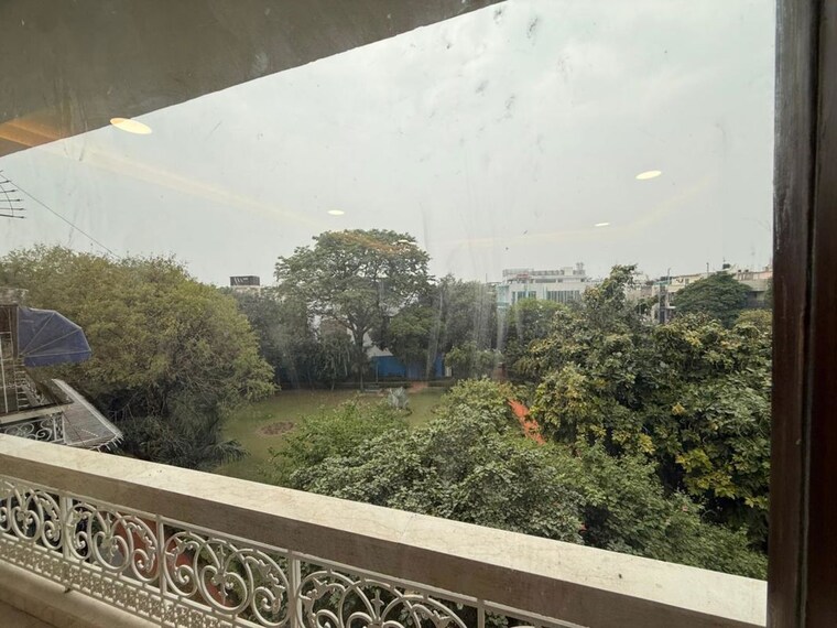 Exterior View, emaar-mgf-emerald-hills 4 Bedroom 4500 Sq.Ft. Apartment In Sector 65 Gurgaon 10185431