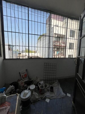 Master Bedroom in 3 BHK Builder Floor at Chittaranjan Park – for Rent