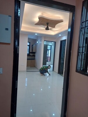 Living Room in 2 BHK Builder Floor at Mandi – for Rent