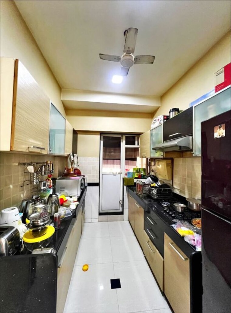 Kitchen, andheri west 3 Bedroom 1200 Sq.Ft. Apartment In Andheri West Mumbai 10185452