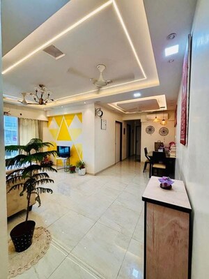 Hall in 3 BHK Apartment at Andheri West – for Rent