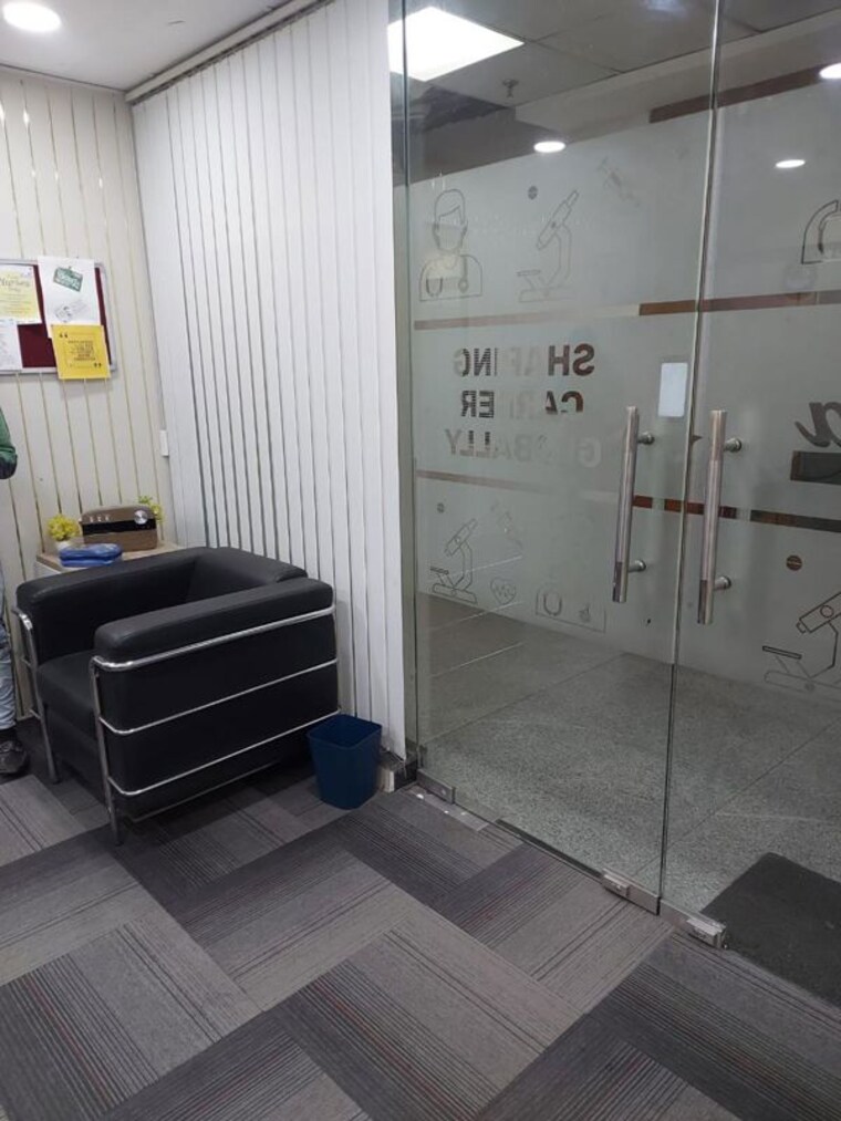 Bathroom, gomti nagar Commercial Office Space 620 Sq.Ft. In Gomti Nagar Lucknow 10185577