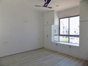 Room in 3 BHK Villa at Hiranandani Cottages, Devanahalli – for Rent