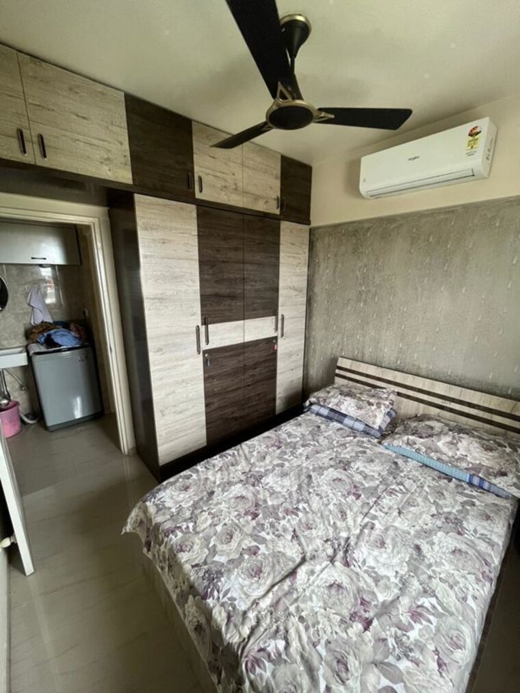 Master Bedroom, kumar-urban-kul-utsav 2 Bedroom 800 Sq.Ft. Apartment In Kondhwa Pune 9247899