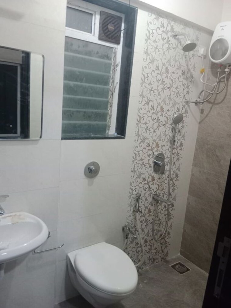 Bathroom, ambarish-chs 2 Bedroom 700 Sq.Ft. Apartment In Kurla East Mumbai 10185446