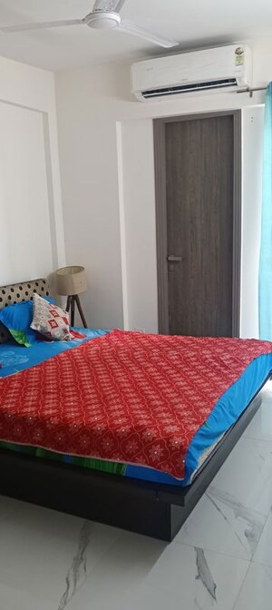 Bedroom in 3.5 BHK Apartment at Smart World Gems, Sector 89 – for Sale