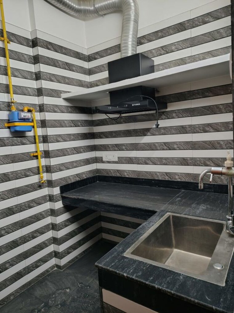 Kitchen, south extension ii 5 Bedroom 550 Sq.Yd. Builder Floor In South Extension ii Delhi 10185621