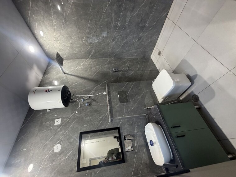 Bathroom, milestone-the-galleries 1 Bedroom 700 Sq.Ft. Builder Floor In Sector 15 ii Gurgaon 10185593