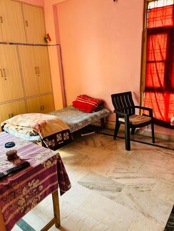 3 BHK + Extra Room Apartment For Rent in Silver Line H Block