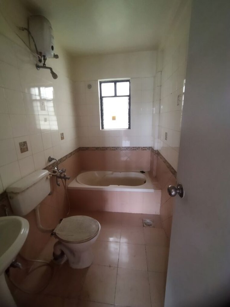 Attached Bathroom, bramha-majestic 2 Bedroom 1050 Sq.Ft. Apartment In Kondhwa Pune 9298636