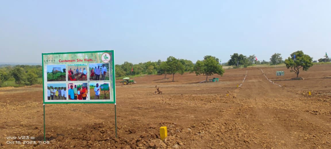 Plot For Sale in Sector 15