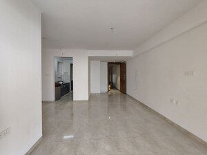 Room in 3 BHK Apartment at Kundan The Peak, Nibm Road – for Rent