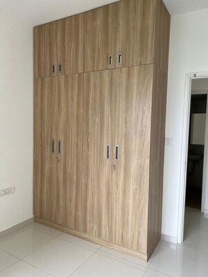 2 BHK Apartment For Rent in Godrej Aqua, International Airport Road