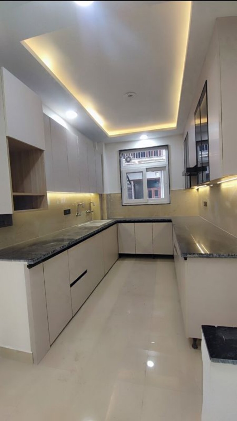 Kitchen, chattarpur 3 Bedroom 1700 Sq.Ft. Builder Floor In Chattarpur Delhi 10185785