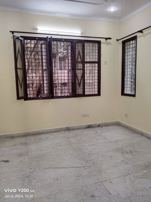 Room in 1 BHK Builder Floor at Kohli One Malibu Town, Sector 47 – for Rent