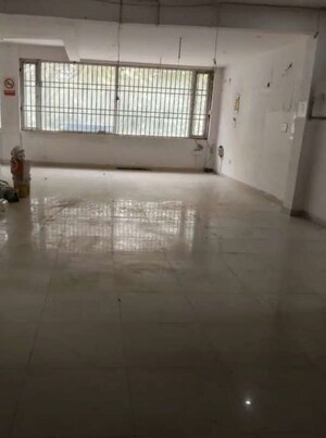 Office Space For Rent in Hazratganj