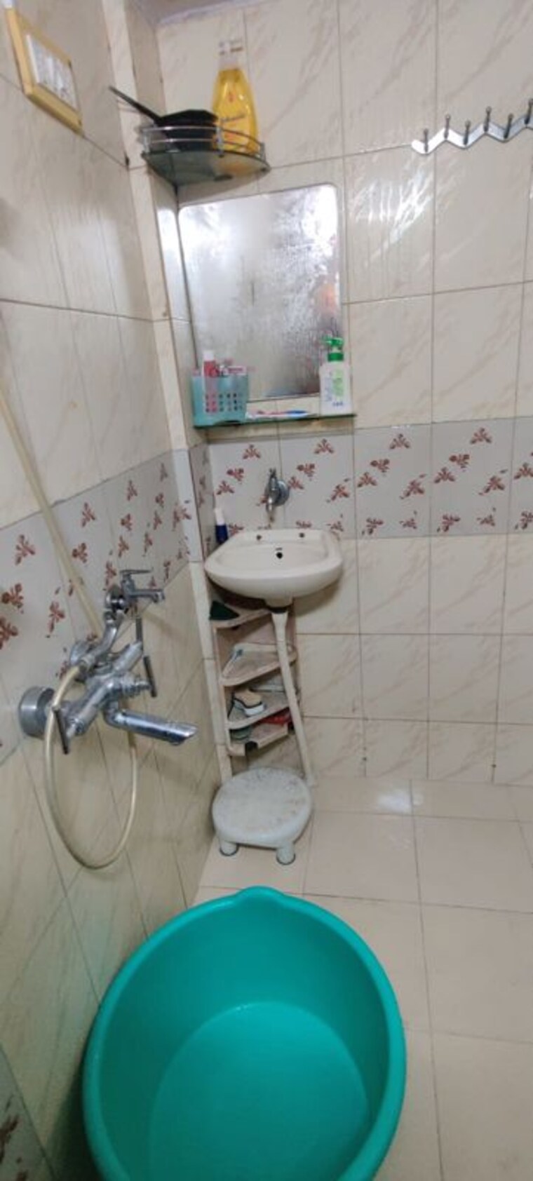 Bathroom, gulmarg-society 2 Bedroom 650 Sq.Ft. Apartment In Chembur Mumbai 10185035