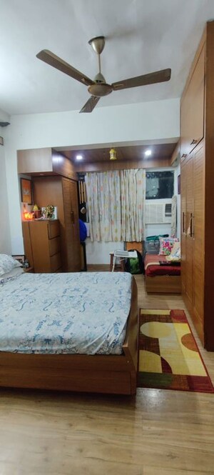 Bedroom in 2 BHK Apartment at Gulmarg Society, Chembur – for Rent