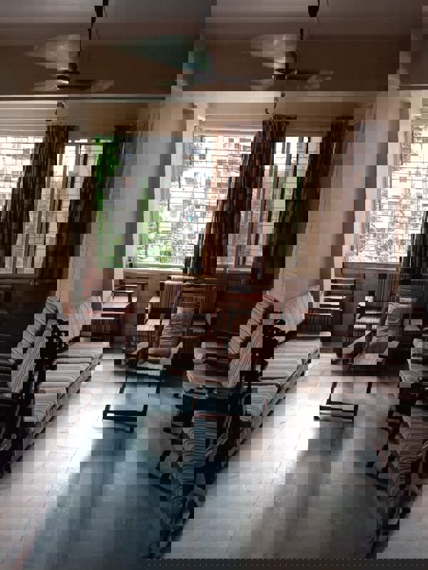 1 BHK 600 Sq.Ft. Apartment in Krishnalaya Apartment