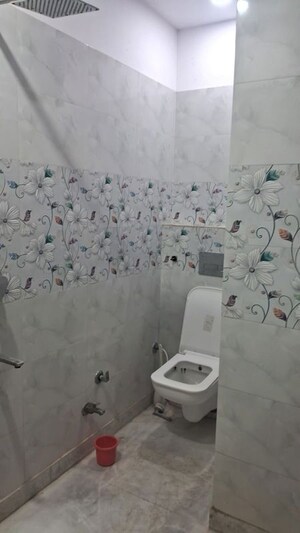 Bathroom in 2 BHK Builder Floor at Preet Vihar – for Rent