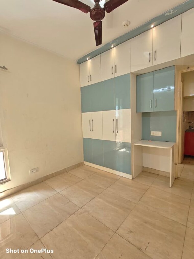 Room, gaur-city-2-14th-avenue 3 Bedroom 1300 Sq.Ft. Apartment In Sector 16c Greater Noida Greater Noida 10186378