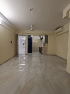 Room in 2 BHK Apartment at Concrete Sai Samast, Chembur – for Rent