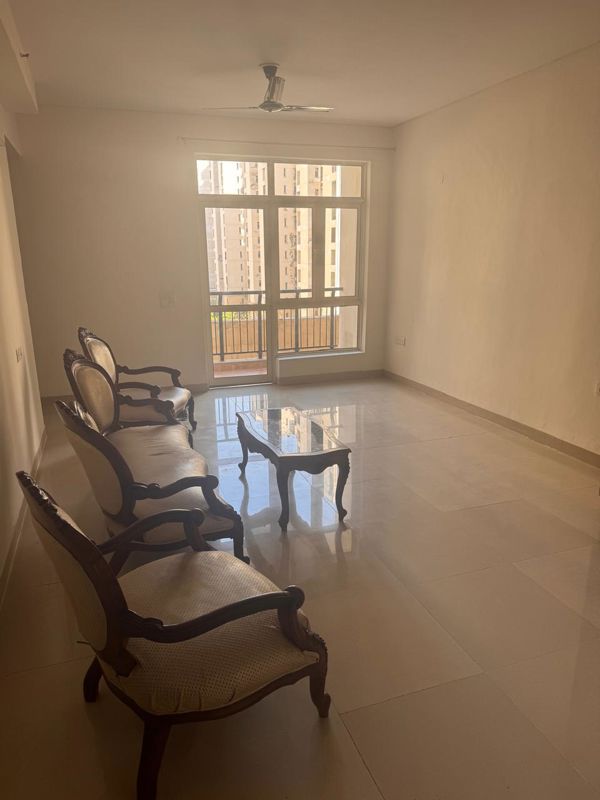 2 BHK Apartment For Rent in Jaypee Green Wish town Klassic