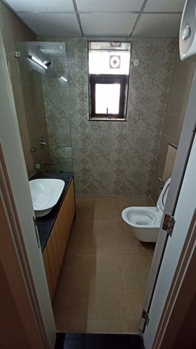 Bathroom, signature-global-city-63a 3 Bedroom 1470 Sq.Ft. Apartment In Sector 63a Gurgaon 10186454