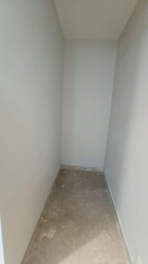 Building Lobby in 3 BHK Apartment at Signature Global City 63A, Sector 63a – for Rent