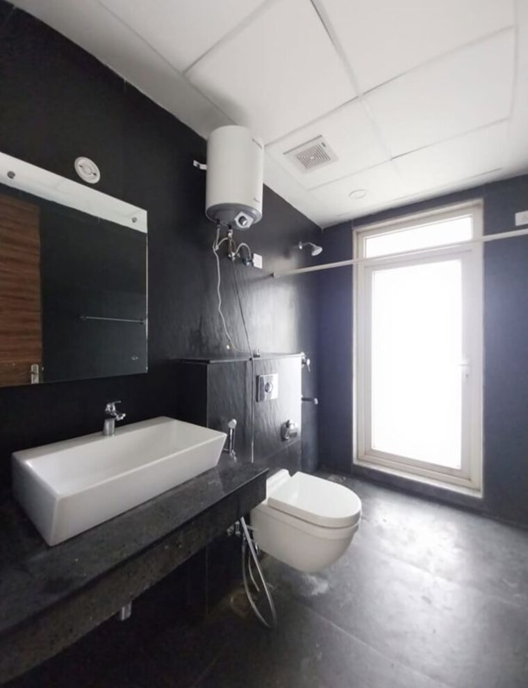 Bathroom, krrish-provence-estate 4 Bedroom 5800 Sq.Ft. Apartment In Gurgaon Faridabad Road Gurgaon 10186080