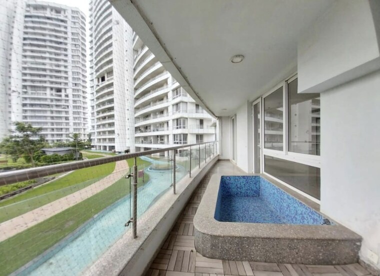 Balcony, krrish-provence-estate 4 Bedroom 5800 Sq.Ft. Apartment In Gurgaon Faridabad Road Gurgaon 10186080