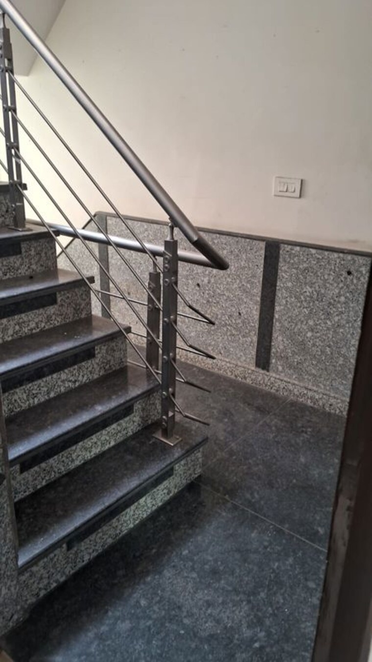 undefined, vivek vihar 3 Bedroom 1600 Sq.Ft. Builder Floor In Vivek Vihar Delhi 10186605